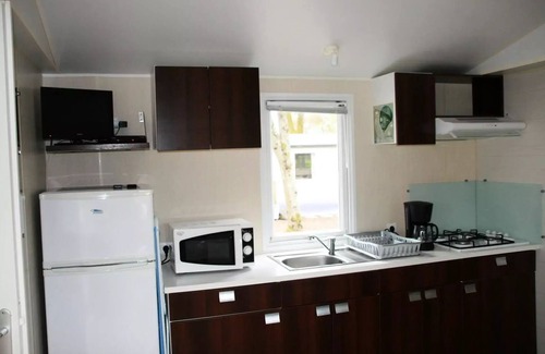 Chateauroux House | Campsite Le Rochat-Belle-Isle * - Mobilhome Trio (3 bedrooms with terrace) 7 people