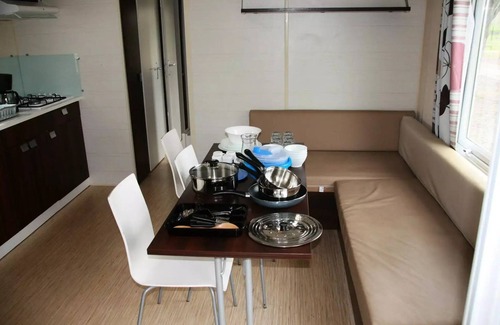 Chateauroux House | Campsite Le Rochat-Belle-Isle * - Mobilhome Trio (3 bedrooms with terrace) 7 people