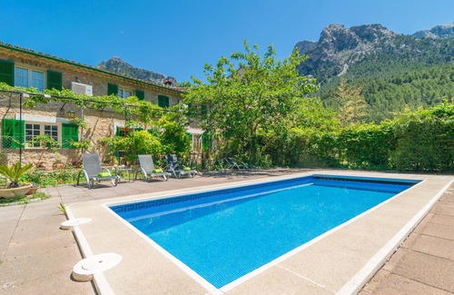 Biniaraix Villa | CAN ALTES - Lovely villa with private pool at the foot of the mountains. Free WiFi
