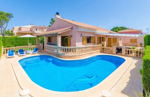 Badia Gran Villa | Can Fama - Three Bedroom Villa, Sleeps 6