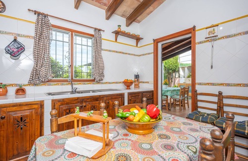 Llubi Villa | Can Pintat (Llubí) - Two Bedroom Villa, Sleeps 4