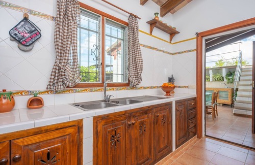Llubi Villa | Can Pintat (Llubí) - Two Bedroom Villa, Sleeps 4