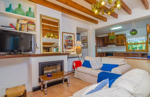 Muro Villa | CAN RIUS - Villa with private pool in MURO. Free WiFi