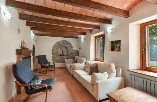 Sant Iscle de Vallalta House | Can Rocosa