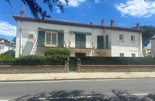Plage d'Argeles Apartment | Can Roger - Two rooms 40 m2 comfortable and air-conditioned 100 meters from the beach