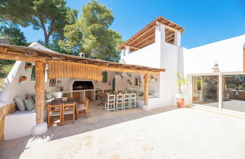 Sant Josep de sa Talaia Villa | Can Siroco. Holiday villa with sea views in Port des Torrent. Ibiza