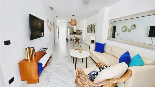 Bavaro Apartment | Cana Rock Star, Vista al campo de golf y Piscina C-303, B-400, B-506 y B-502 - Desayuno Incluido