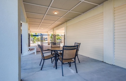 Little Torch Key House | Canal Front Pool Home (BPL 2070)