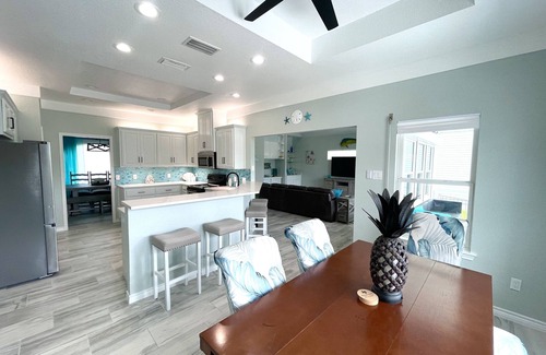 Rockport House | Canal Home With Views of the Bay- Dock, kayaks, Estes Flats, Rockport