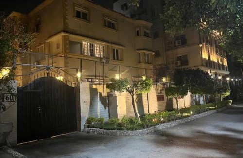 Shurtah al-Dakhlah Apartment | Canal House