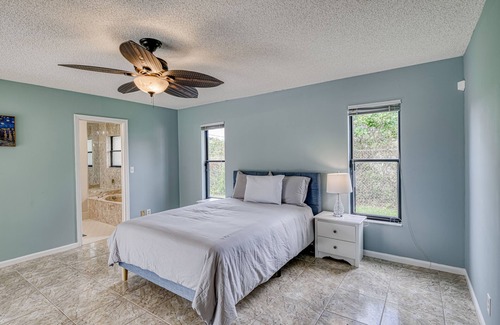 Lake Clarke Shores House | Canalfront home with private pool, sauna & high-speed WiFi - snowbirds welcome