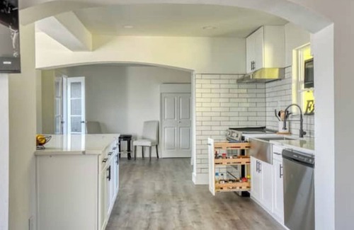 Matlock House | CanalFront Haven with Gorgeous Waterview, Hot Tub and EV Charger