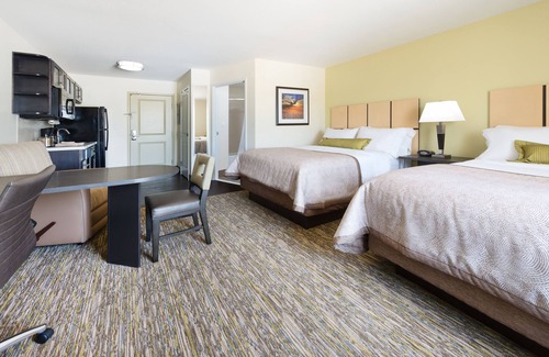 Columbia Hotel | Candlewood Suites Columbia East by IHG