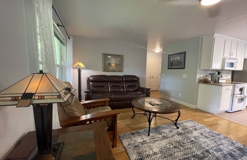 Sparta Cottage | Caney Fork River Cottage. Sparta, TN. Fall Creek Falls, Kayaking, Fishing, Relax