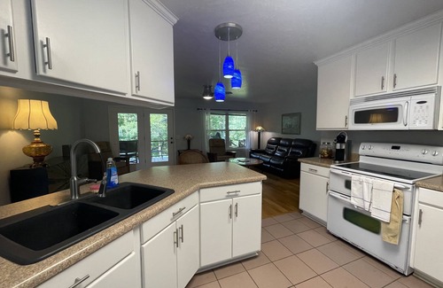Sparta Cottage | Caney Fork River Cottage. Sparta, TN. Fall Creek Falls, Kayaking, Fishing, Relax