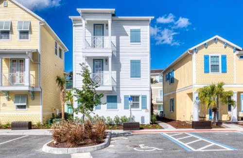 West Kissimmee House | Cannon Thunder Cottage With Private Hot Tub Near Disney With Margaritaville Resort & Island H2O Access - 3066Pi