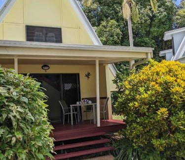 Nelly Bay Villa | Canopy 5 Chalet