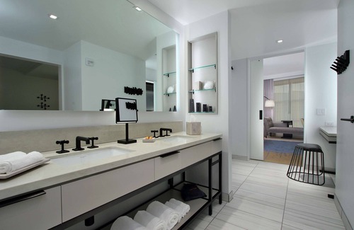 Downtown Columbus Hotel | Canopy By Hilton Columbus Downtown Short North