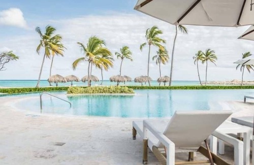 Cap Cana Marina Apartment | Cap Cana Stunning 2 Bedroom Ocean View with Jacuzzi!