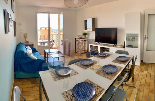 Giens Apartment | CAP SUD 83 - Apartment T3 comfortable sea view 200m from the beaches