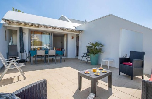 Le Couchant Apartment | Cap Sud by Interhome