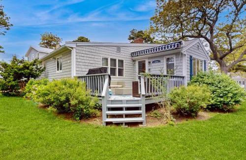 Dennis Port House | Cape Beach Bungalow