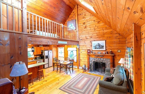 Mashpee Cabin | Cape Cod Cabin: Peaceful, Family-Focused Getaway in Mashpee