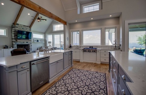 Star Harbor House | Cape Cod home with pool/spa and pickle ball court