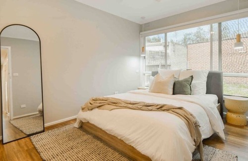 Capel Sound House | Capel Beach House - 2 bedroom pet friendly cottage - 4pm check out on Sundays*