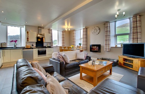 Cwrt Cottage | Capel Maethlon