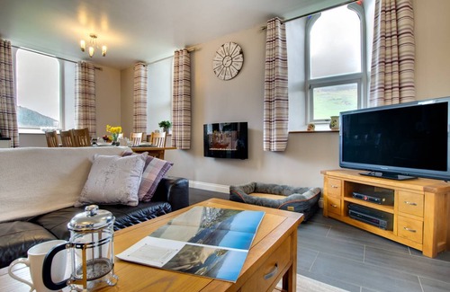 Cwrt Cottage | Capel Maethlon
