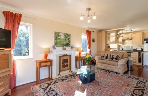 Cullachie House | Capercaillie Lodge by Interhome