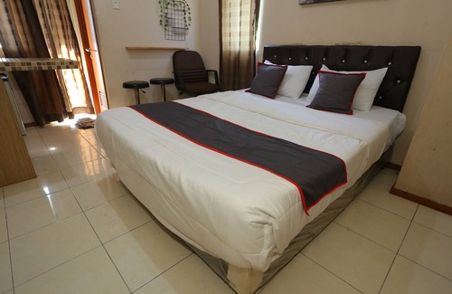 Banten Hotel | Capital O 93372 Aurora Residence