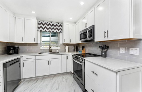 Punta Gorda House | Capri- Waterfront Retreat | Pool-Dock-Bikes-Kayaks