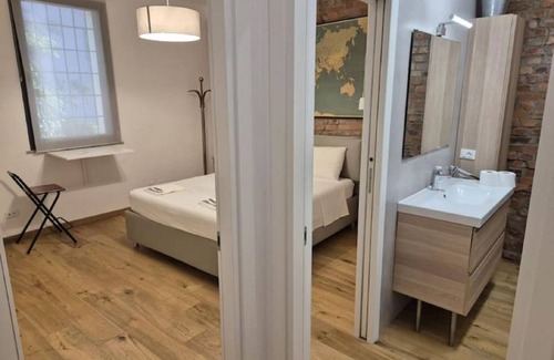 Milan House | "Capsa" Holiday Home in Ex-Cascina with Parking