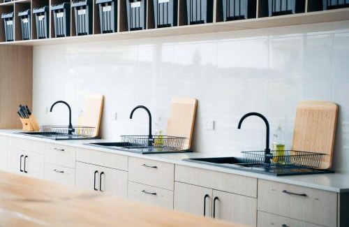 Southport Hostel | Capsuleaccom Hostel