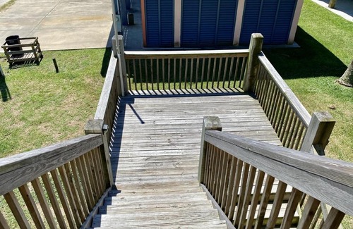 Crystal Beach House | Captain Morgan Ii Home