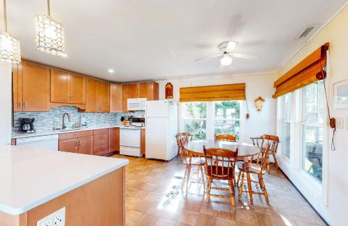Brigands' Bay House | Captain's Choice 360