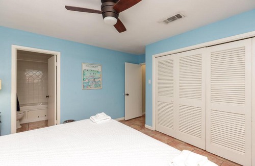 Corpus Christi House | Captain's Cottage CPV239K