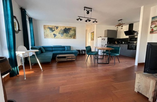 Fecamp Apartment | Captain YOO - Terre Neuvas - Suite du Capitaine sur le Port