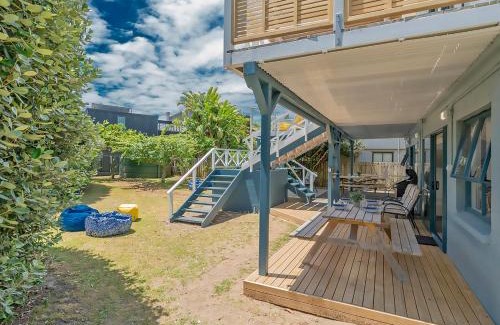 Cooks Beach House | Captains Bach at Cooks - Downstairs Holiday Unit