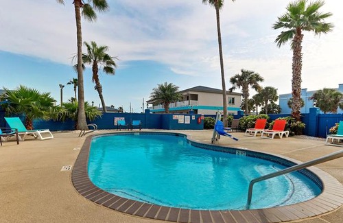 Old Town Hotel | Captains Quarters Inn