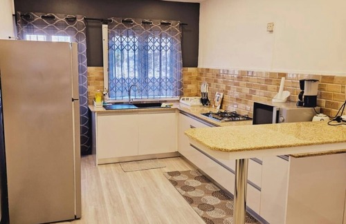 Flic-en-Flac Apartment | Captivating 3-bed Apartment in Flic en Flac