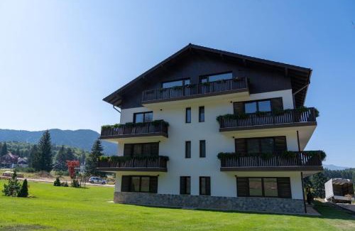 Vladeni Apartment | Cara Grand Chalet
