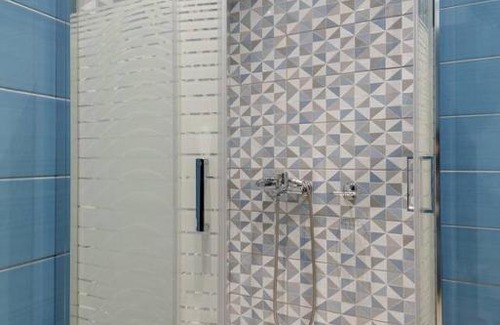Thessaloniki City Centre Apartment | Caravanserai Studio 12