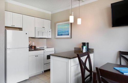 Myrtle Beach Resort | Caravelle Resort Ocean View Suite - Double rooms