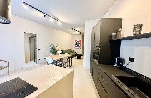 Borgo-Sanzio Apartment | CARBON XXI - Apartment with Terrace and 2 Bathrooms