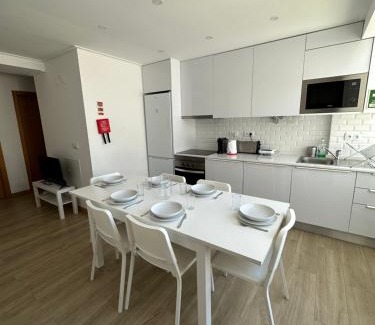 Oeiras House | Carcavelos Beach Shared Serviced Apartment 12