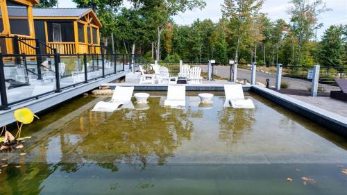 North Sebago Villa | CARDINAL LIMIT 3 cabin