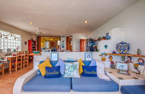 Akumal Condo | Caribbean charm with great ocean view, AC, WiFi and daily maid service!